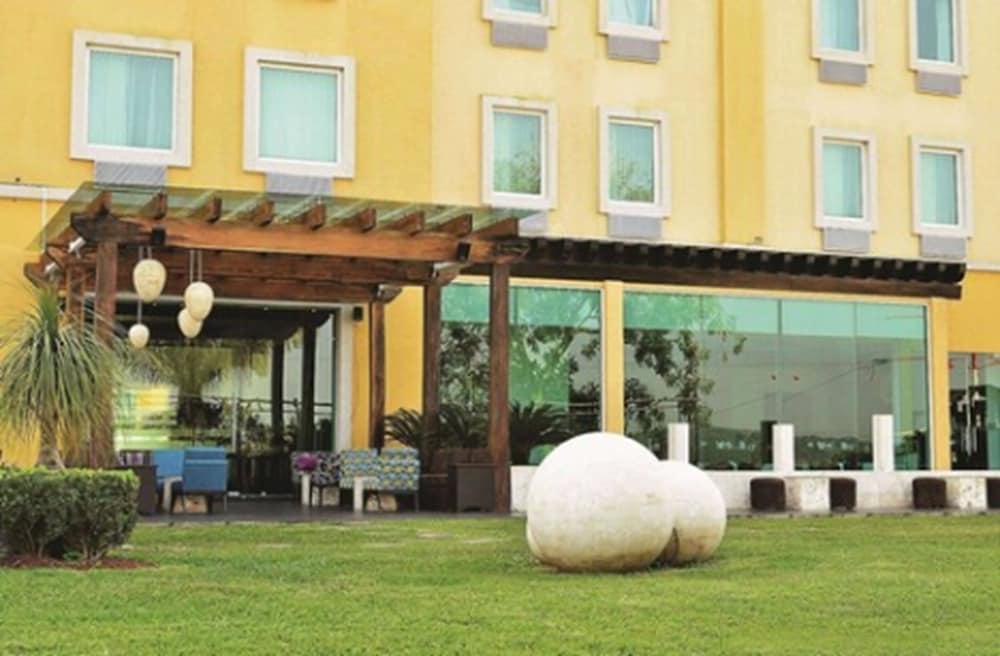 La Quinta by Wyndham Poza Rica Exterior foto