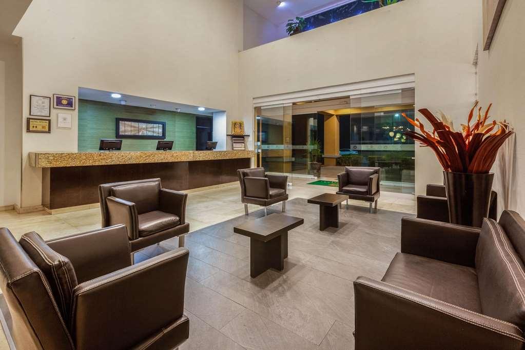 La Quinta by Wyndham Poza Rica Interior foto